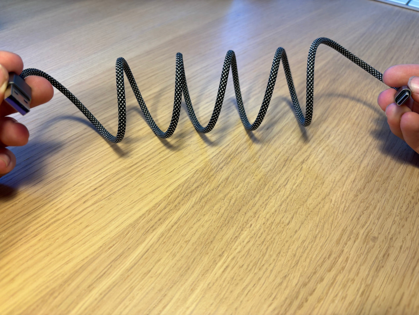 Magcharge laddkabel